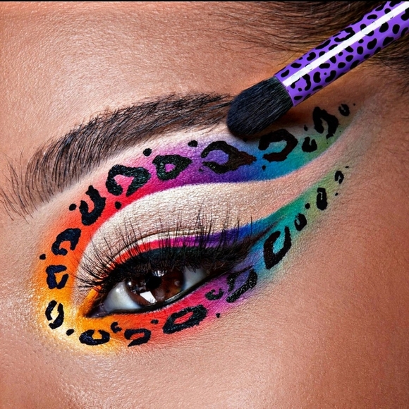 SOLD ON agothicuniverse.com - Picture 2 of 9